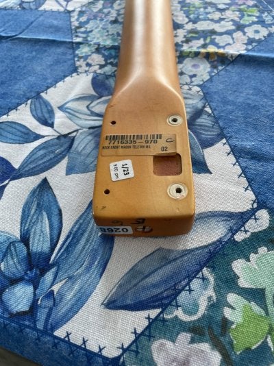neck heel.jpg