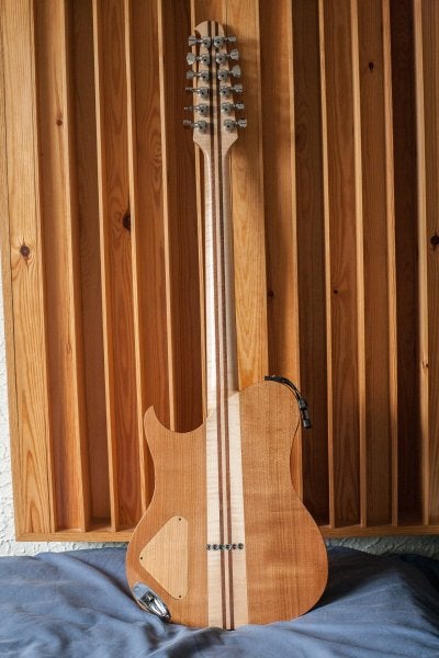 full_guitar (2 of 2).jpg
