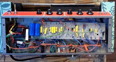 Harmonic_Tremolo_Amp.JPG