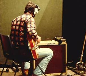 Pete Townsend Peavey 77 studio.jpg